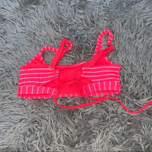 Bikini Top - Picture 2 of 3